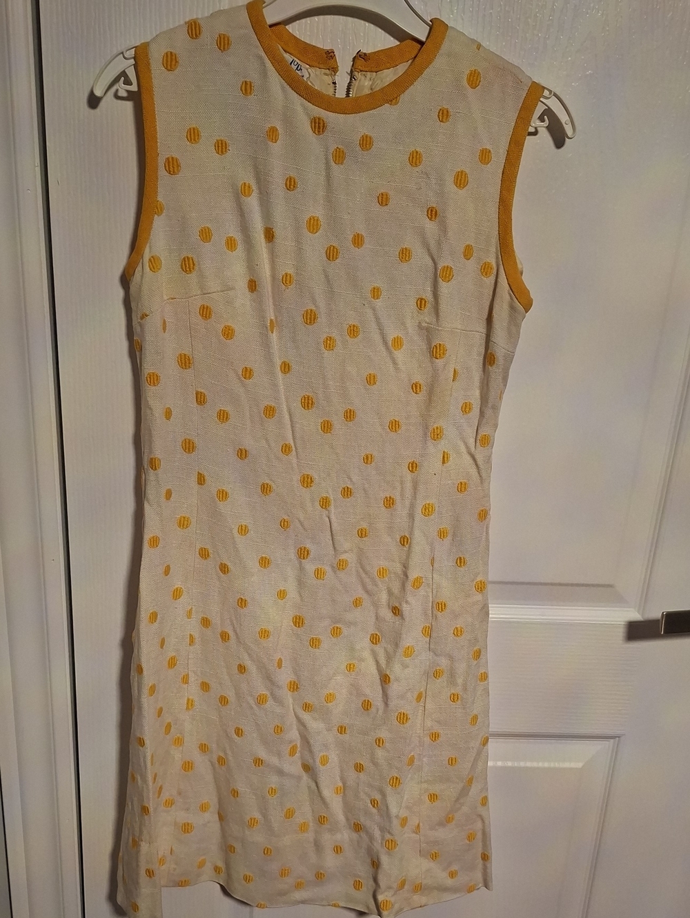 1960's Vintage Best & Co Linen Sleeveless Cream Dress with Yellow Dot Print